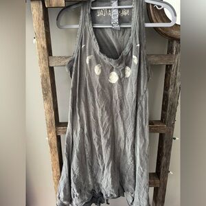 Women’s Magonlia Pearl tank top- new!
